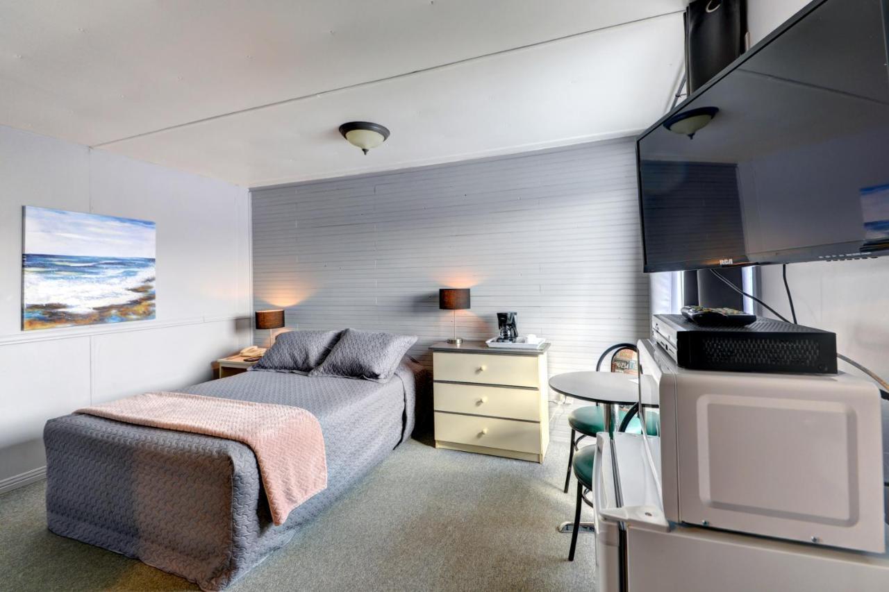 Motel Express Saint-Antonin Buitenkant foto